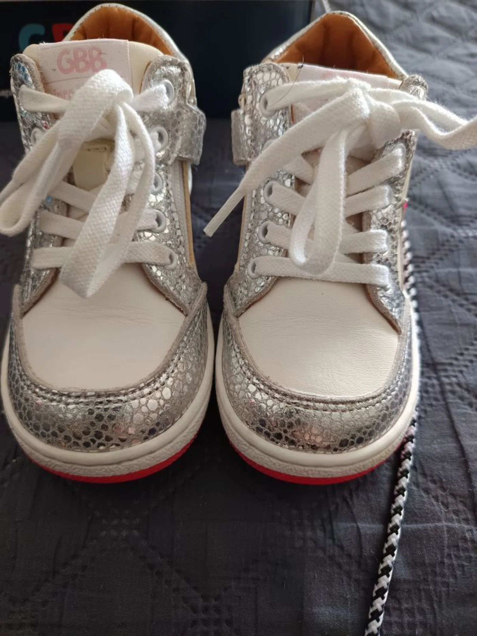 Sapatos GBB tamanho 24 – photo 3